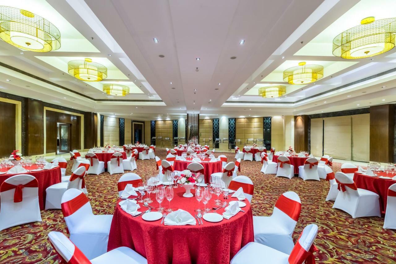 Golden Tulip Chandigarh, Panchkula Extérieur photo