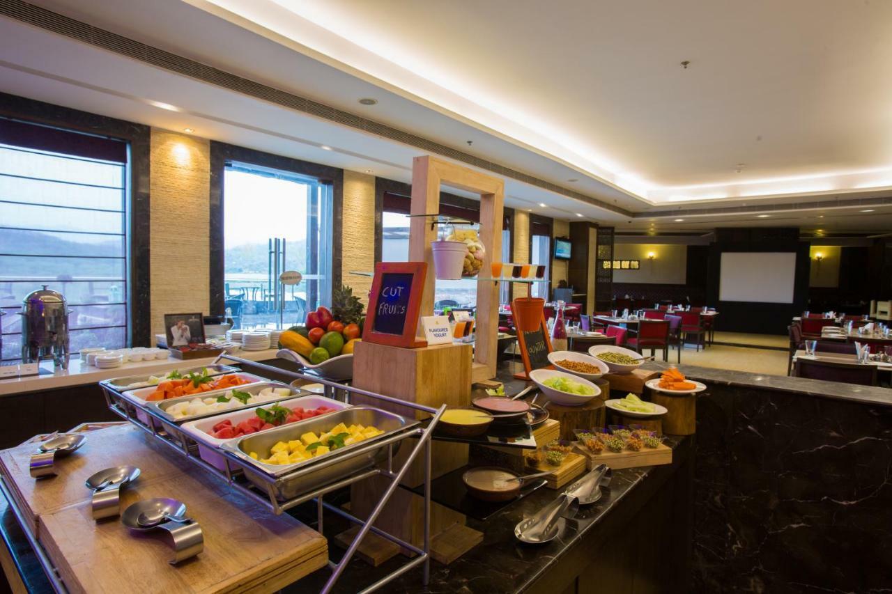 Golden Tulip Chandigarh, Panchkula Extérieur photo
